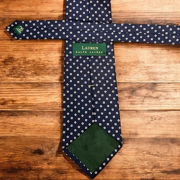 LAUREN RALPH LAUREN 100% SILK MADE IN USA CLASSIC TIE 57.5" NAVY HAND FINISHED - Picture 4 of 5